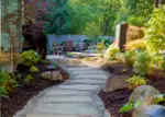 Natural stepping-stone walkway